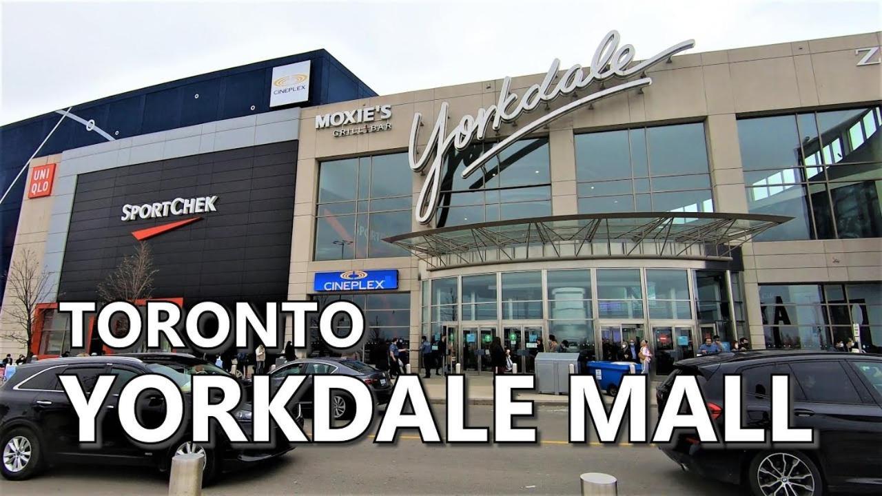 Executive Room In Toronto Next To Yorkdale Shopping Centre Exterior foto
